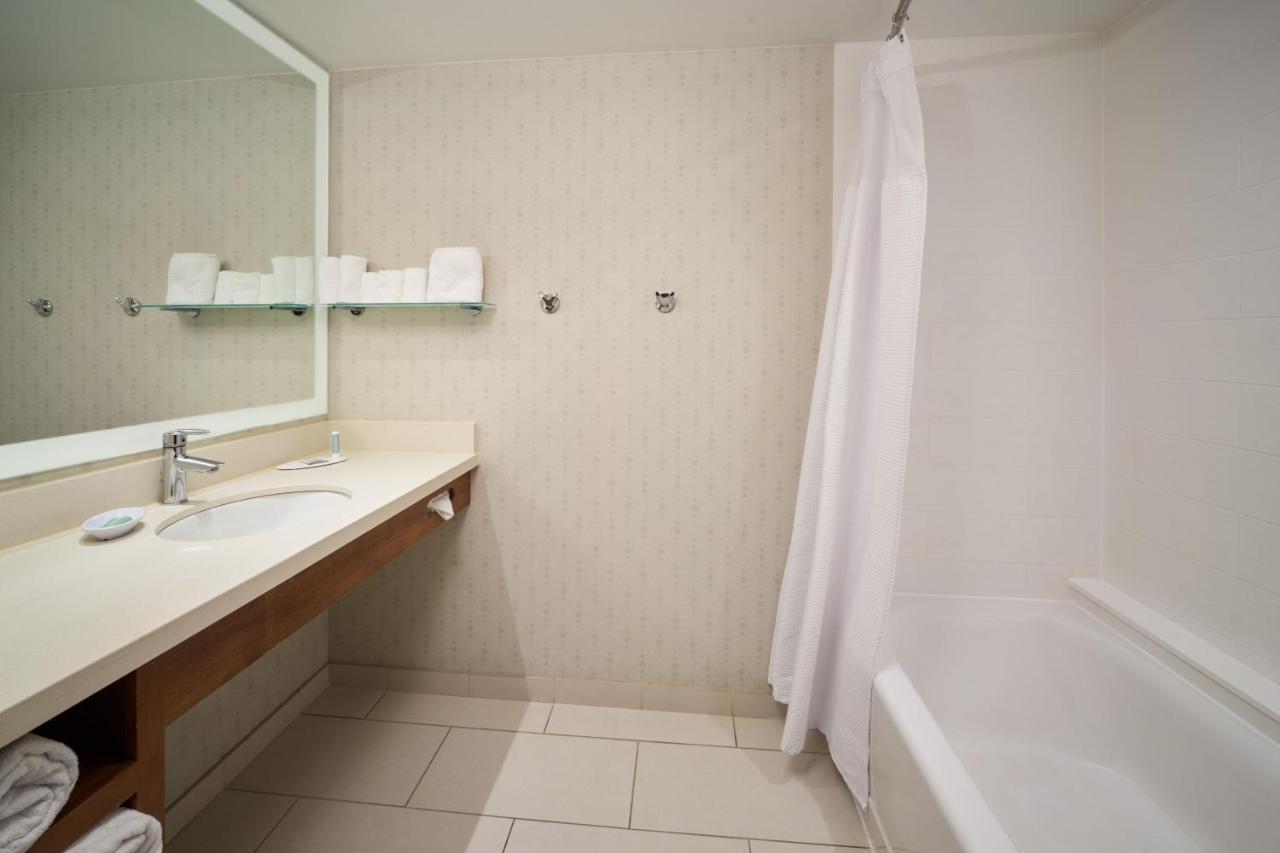 Springhill Suites By Marriott Philadelphia Airport / Ridley Park Экстерьер фото