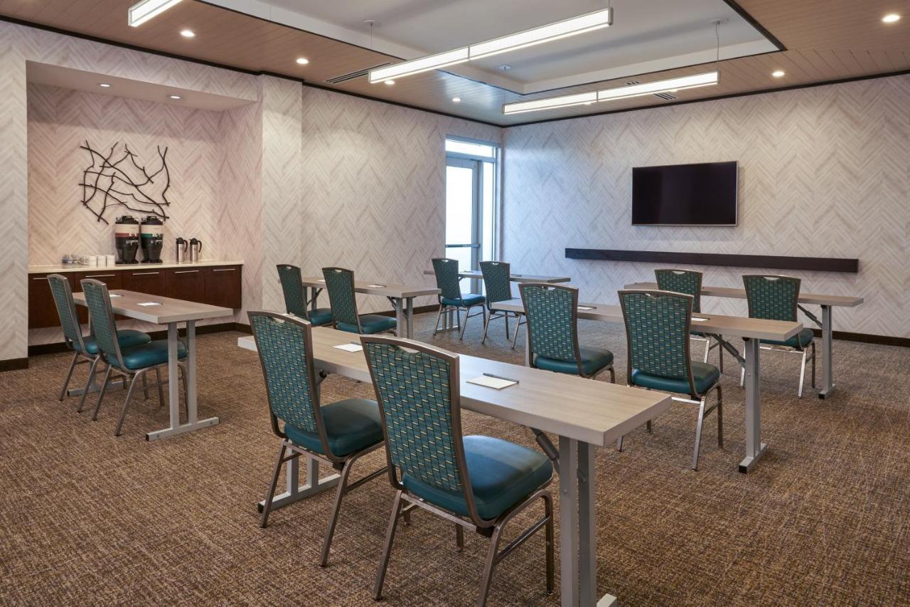 Springhill Suites By Marriott Philadelphia Airport / Ridley Park Экстерьер фото